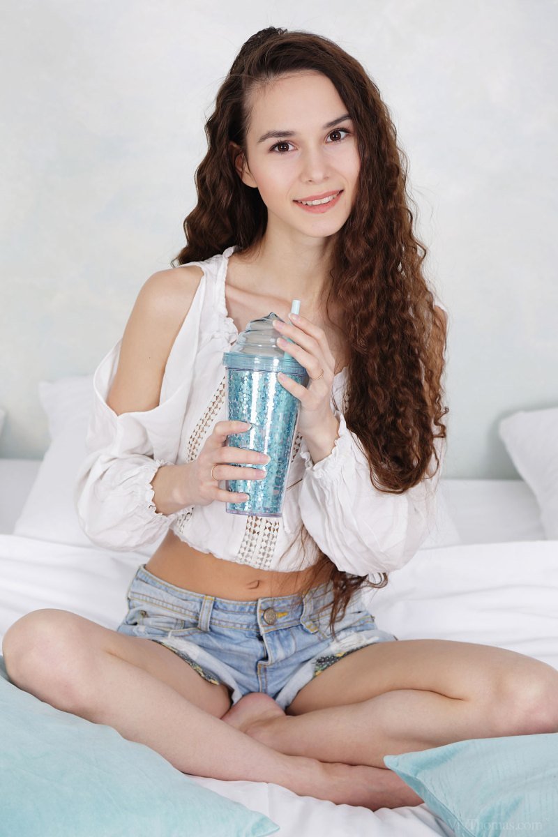 Эмма, 24 года, 5 размер груди